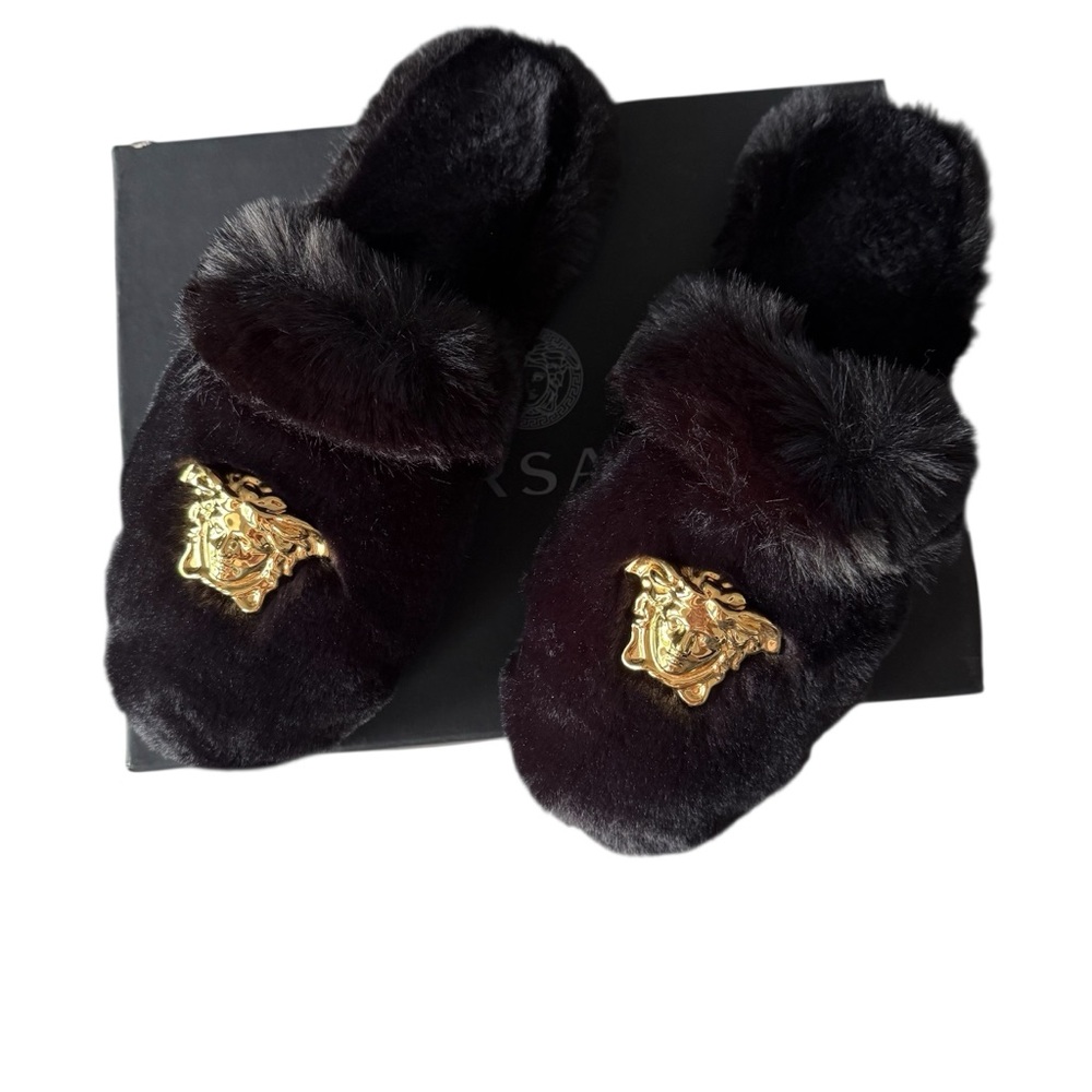 VERSACE Logomania Medusa Faux Fur Slippers Black Gold Size 9 NIB